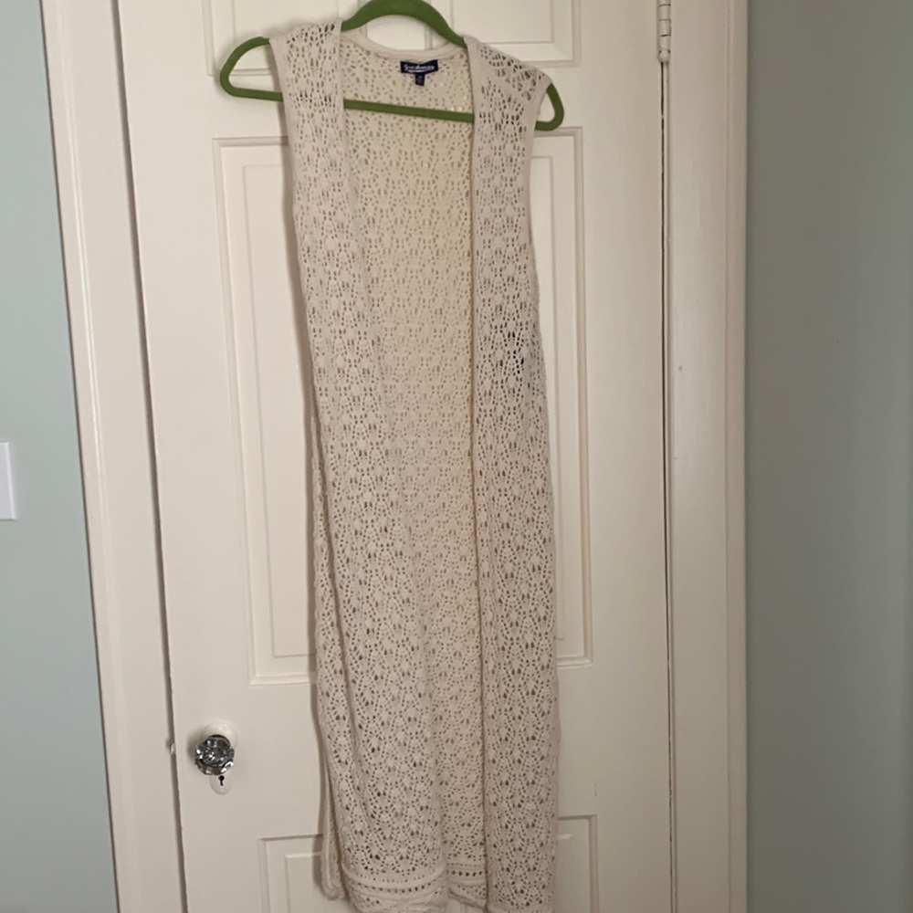 Long open sleeveless crochet cardigan